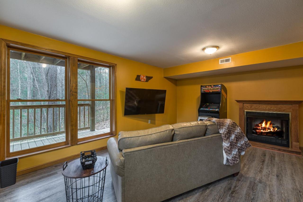North Ridge Place Brand New Log Cabin With Hot Tub Great Location Sevierville Exterior photo